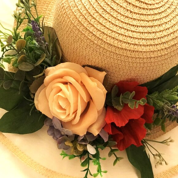 NEW Straw  brimmed  hat w  silk flowers One of a kind - Picture 5 of 5